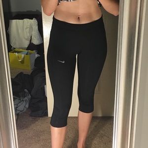 Black Nike Crop Leggings medium